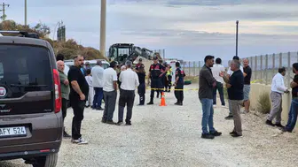 Bodrum'da devrilen kamyonetteki 15 yaşındaki sürücü hayatını kaybetti