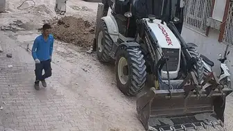 Adıyaman'da doğalgaz patlaması paniği: İşçilerin kaçış anları kamerada
