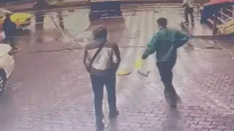 Esenyurt’ta kamyonet kazasında sürücü hayatını kaybetti
