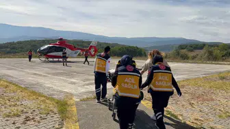 17 yaşındaki böbrek nakilli genç için ambulans helikopter devreye girdi