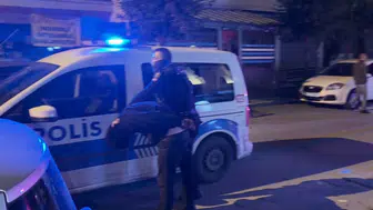 Avcılar'da polis ihtarına uymayan sürücü araçla kaçmaya çalıştı