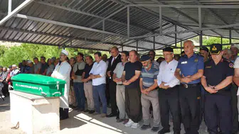 Kuzey Kıbrıs'taki feribot faciasında hayatını kaybeden Şerif Özdemir, Mersin’de toprağa verildi