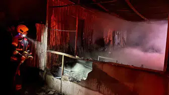 Gönen’de gece yarısı deniz kenarındaki barakada yangın paniği