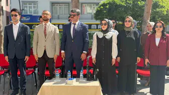 Refahiye'de İlköğretim Haftası'nda okulun durumu gözler önüne serildi
