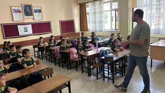 Bingöl'de 2026-2027 eğitim öğretim yılı başladı: Öğrenciler okula döndü