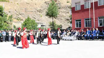 Çatak’ta ilköğretim haftası coşkuyla kutlandı