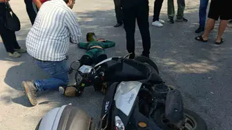 Erzincan’da midibüs ile motosiklet çarpıştı: 1 yaralı