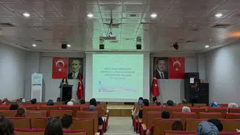 Muş’ta rehber öğretmenlere bağımlılıkla mücadele eğitimi verildi