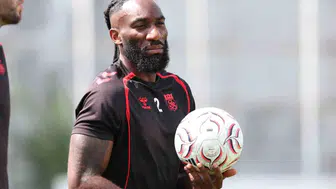 Sivasspor'da Aaron Appindangoye sakatlandı
