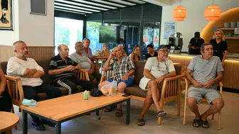 Kuşadası'nda yaşlı bireylere sağlıklı gıda eğitimi verildi