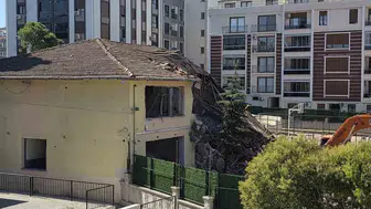 Aliağa'da 54 yıllık okula yeni bir soluk: Modern eğitim binası inşa edilecek