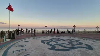 Amatör balıkçılar akşam serinliğinde rumeli iskelesi'nde buluştu