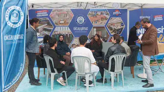 Yıldırım Belediyesi üniversite öğrencilerini sıcak bir şekilde karşıladı