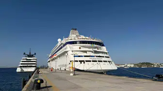 Bodrum'a kruvaziyer seferi: İki gemi 836 yolcu taşıdı