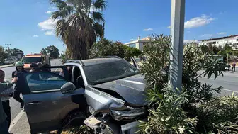 Söke'de trafik kazasında 3 kişi yaralandı