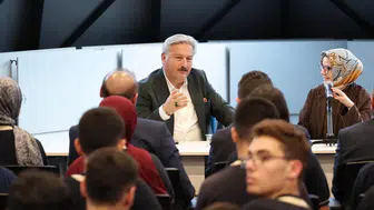 Havacılık lisesi öğrencilerine tecrübelerini aktardı: Milletvekili Ayşe Böhürler'den geleceğe yön veren mesajlar