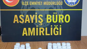 İzmir'de düzenlenen uyuşturucu operasyonunda iki şüpheli tutuklandı