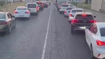 Diyarbakır'da itfaiye aracı için trafikteki sürücülerden örnek koridor: Duyarlılık vurgulanıyor