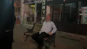 Dışlandığını düşünen şahıs çay ocağının camını kırdı