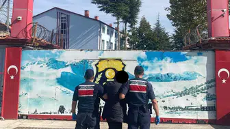 Isparta'da 42 yıl hapis cezasıyla aranan hükümlü yakalandı