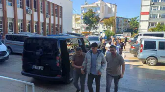 Okul çevresinde pompalı tüfekle dolaşan 3 şüpheli tutuklandı
