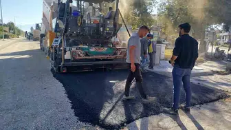 Çivril’de 20 yıllık bekleyiş sona erdi, yol hizmete açıldı