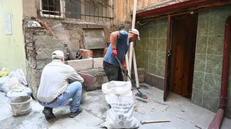 Isparta'da tarihi türbenin bakım ve onarımı tamamlanıyor