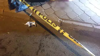 Bıçaklı saldırıda yaralanan anne ve kızı hastaneye kaldırıldı