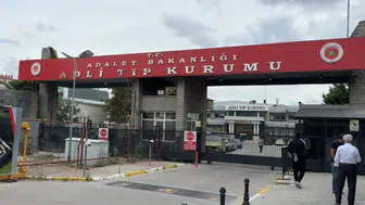 Feci trafik kazasında hayatını kaybeden Vahide Geçen’in cenazesi ailesine teslim edildi