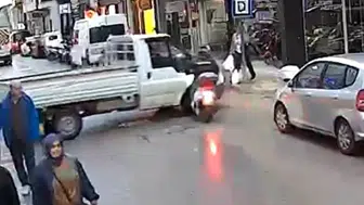 Sinop'ta motosiklet kamyonete çarptı, 1 kişi hafif yaralandı