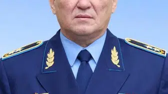 Kazakistan Cumhurbaşkanı Tokayev, Savunma Bakanı Kosanov’u görevden aldı