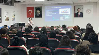 Eskişehir GSB yurtlarında yeni öğrencilere iletişim toplantısı düzenlendi