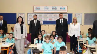 Kağıthane'de yeni eğitim yılına coşkuyla başlandı