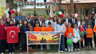 Gazzeli çocuklar için gökyüzüne umut uçuruldu