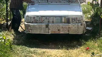 Kahramanmaraşlı vatandaş, 80 bin TL yerine 10 bin TL’ye otomobilini kendisi boyadı
