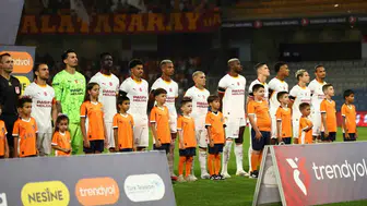 Galatasaray, Başakşehir karşısında 3 yeni isimle sahaya çıktı