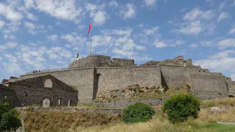 Kars kalesi: 900 yıllık geçmişiyle kentin simgesi