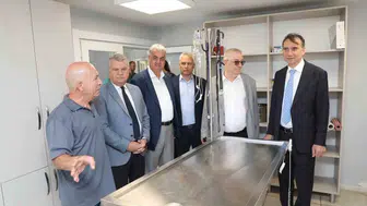 Kaymakam Zafer Engin, sokak hayvanları bakım merkezini ziyaret etti