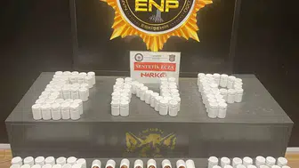 Eskişehir'de 8 bin 67 adet sentetik ecza hap ele geçirildi