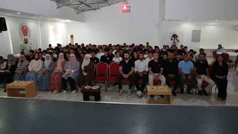 Eğitim mücadelesi yıkıntılar arasında: Gazze'deki öğrencilerin yaşadığı zorluklar