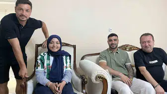 Konyaspor'dan omurilik kanseriyle mücadele eden taraftara destek ziyareti