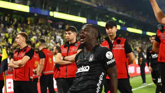 Süper Lig'de derbi heyecanı: Beşiktaş, Fenerbahçe'yi mağlup etti