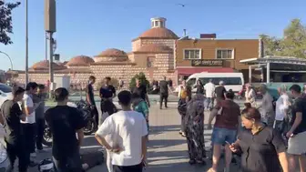 Bursa'da motosiklet kazasında iki genç yaralandı