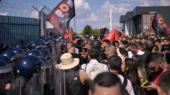 Kosovalılar Lahey'de mahkeme kararını protesto etti: Gerginlik tırmandı