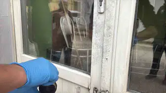 Eskişehir'de berber dükkanına kundaklama girişimi yaşandı