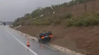 Bursa'da sabah saatlerinde peş peşe iki trafik kazası meydana geldi