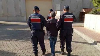 Balıkesir'de jandarma operasyonu: 34 firari hükümlü yakalandı