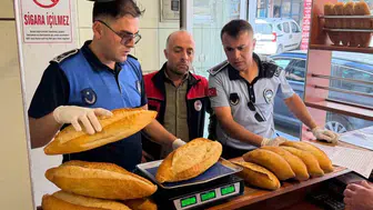 Bayburt'ta fırınlarda gramaj ve fiyat denetimi yapıldı