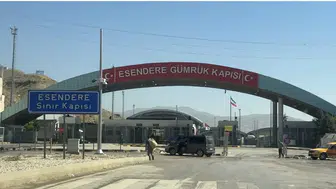 Esendere gümrük kapısında 3 kilometrelik tır kuyruğu oluştu
