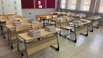 Yatağan'da 120 bin ders kitabı öğrencilerin sıralarında bekliyor